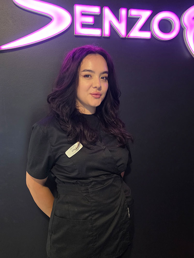 Anca - Cosmetician | Tehnician Laser | Tehnician remodelare corporală